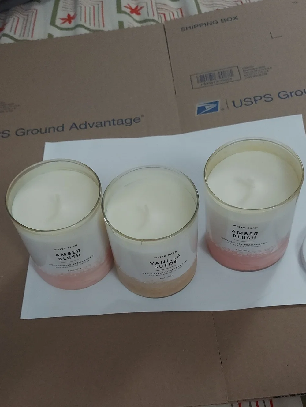Amber blush and vanilla suede candles by bath and body works. 1 SHATTERED JAR